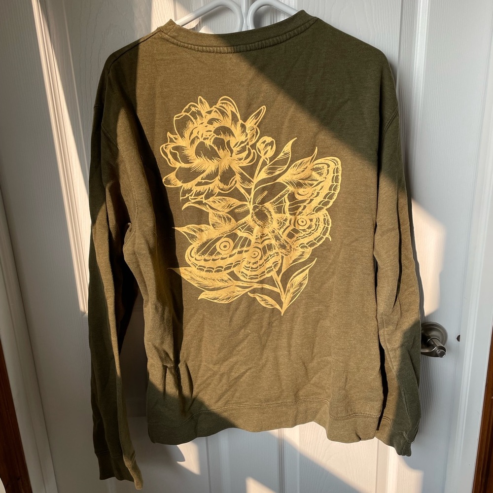 Olive crewneck